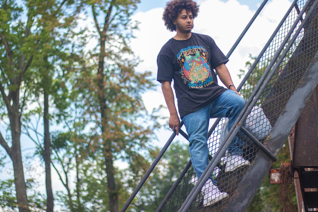 Generational Wealth Graphic Tee
